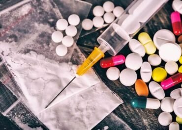 What diseases do drug addicts have